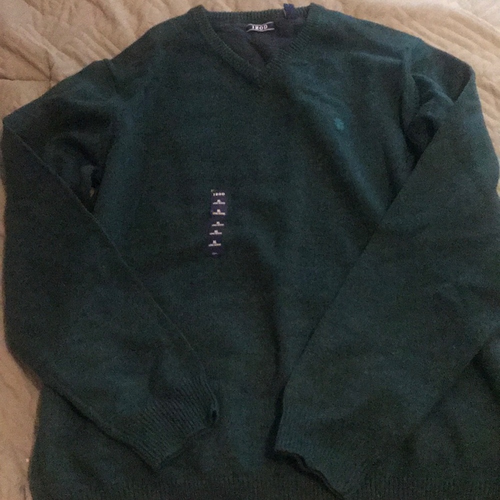 Dark green Izod sweater